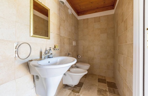Mottola House | 3783 ADT - Camera Francese