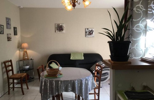 Saint Gery-Vers House | 38 m² Gîte ∙ 1 bedroom ∙ 2 guests