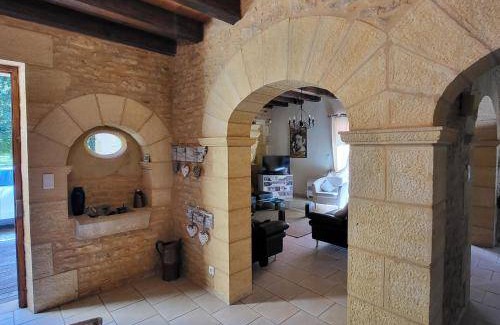 Prats-de-Carlux House | 380 m² House ∙ 4 bedrooms ∙ 12 guests