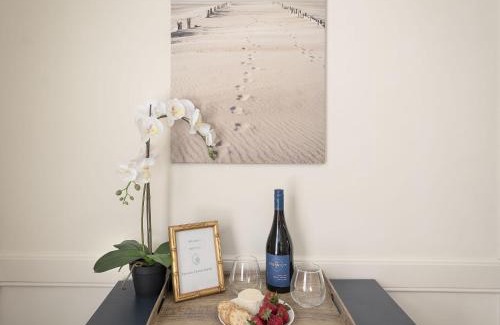 Pacific Grove House | 3814 Surf's Up! home