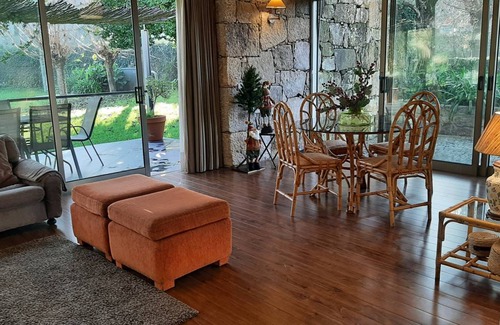 Povoa de Lanhoso Villa | 386 m² Villa ∙ 7 bedrooms ∙ 15 guests