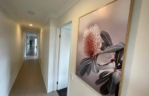 Dakabin House | 389 m² House ∙ 4 bedrooms ∙ 8 guests