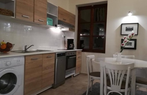 Kerameikos Apartment | (3A)Three bedroom Central Neoclassical Suite with loft in Psiri-Historic Center