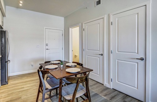 Sage Hill Condo | 3BD 1.5BA | 20 min DT | 1HR Canmore & FREE Heated Parking