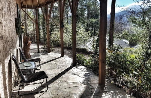Waynesville House | 3BD/3BA Magnificent Views of Balsam Mountain