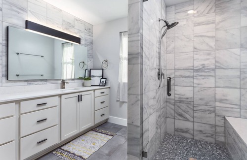 East Cesar Chavez House | 3BDR House Downtown E. Austin Walk to Rainey & CC