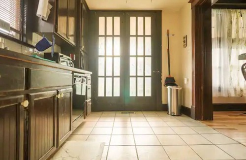 St. Joseph Condo | 3bdrm 2bath Home in Quite Neighborhood , Work from Home Ready and Near Downtown