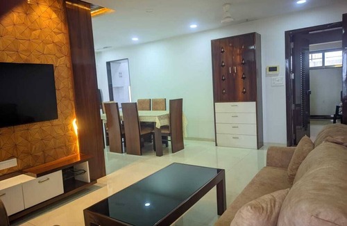 Malad West Apartment | 3BHK spacious, clean, cozy apartment at a prime and convenient location