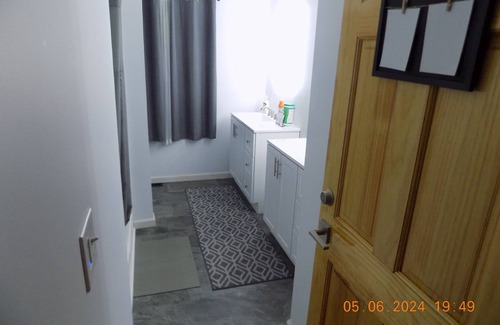 Haysi Cabin | 3BR/1BA Guest Suite - Private Entrance, Deck, Bedrooms, and Exclusive Bathroom