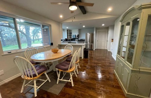 Mineral Wells House | 3BR 2BA Home at Cross Timbers