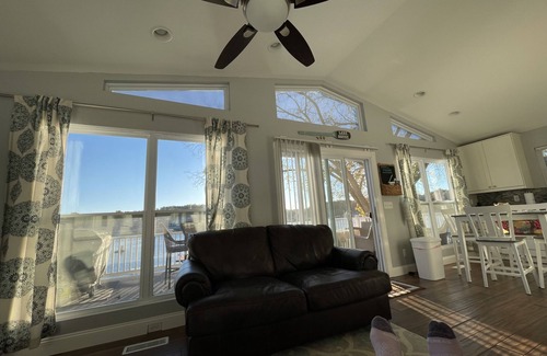 Rocky Mount House | 3BR 2BA Lake of the Ozarks 5.5MM perfect family getaway with an amazing view!