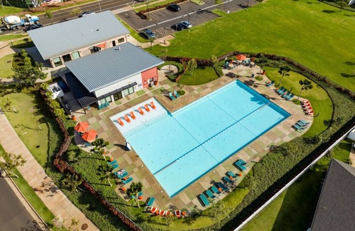 Ewa Apartment | 3BR/2BA New Build | Pool | W/D | Garage | Park