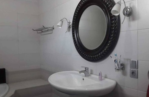 Ungaran Barat House | 3BR + 2bathrooms Full furnished house with Villa style