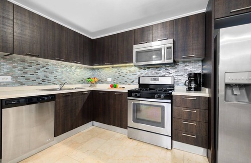 Washington Condo | 3BR 3BA Duplex w/Amazing Views, Pool & Amenities
