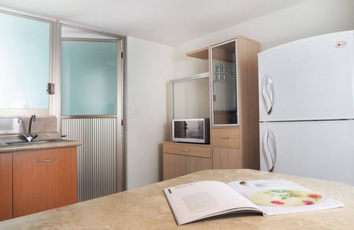 Reforma Apartment | 3BR Apartment - Gym Access & Terrace - In Reforma