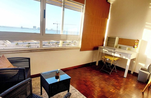Luanda Apartment | 3BR Bayfront, Safe & Vibrant!