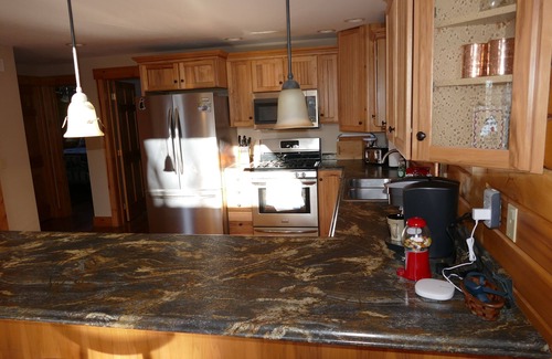 Boynton House | 3BR cabin in the woods near Deep Creek and WISP Resort areas