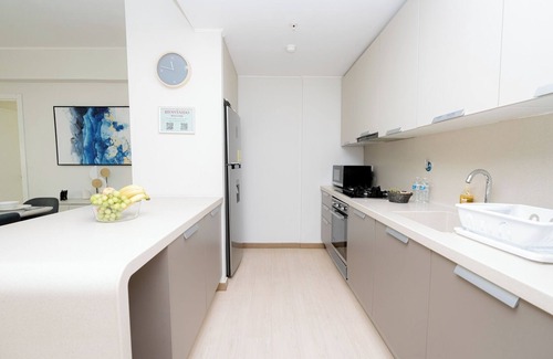 Tumba Vieja Apartment | 3BR Cityview apt, parking and balcony