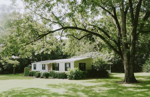Rosehill Cottage | 3br Cottage Next Door to Maclay State Park!
