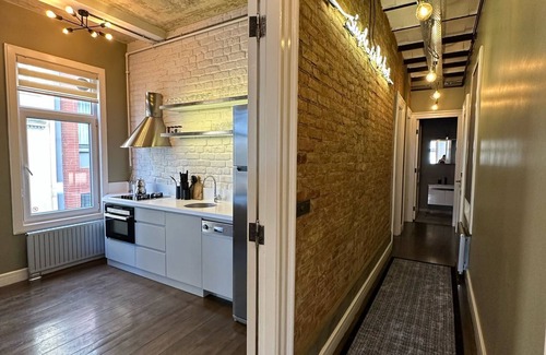Karakoy Apartment | 3BR Flat Near Galata Tower