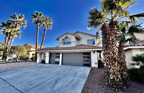 Las Vegas House | 3BR Getaway w/Pool & Hot Tub Near The Strip