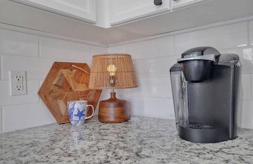 Wilmington House | 3BR Modern | Midtown Escape | 5 Miles To Downtown