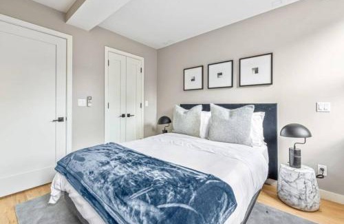 Central Park South Apartment | 3BR Penthouse Suite with Massive Private Rooftop