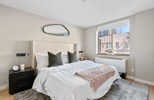 Central Park South Apartment | 3BR Penthouse with Massive Private Rooftop