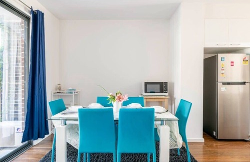 Bundoora House | 3BR Pure Luxury & Elegant holiday home in Latrobe