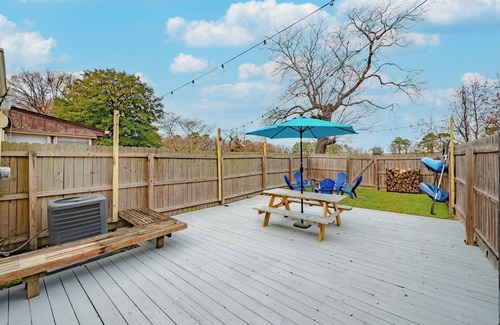 Portsmouth House | 3D Theater plus Dock on Small Lake