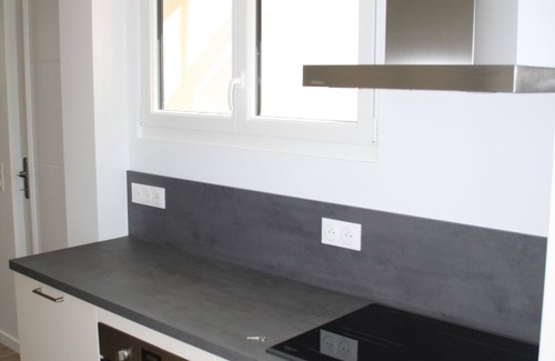 Saint-Julien Apartment | 3D visit available - Renovated house in the center of Caen with parking and garden