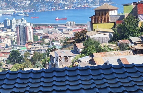 Valparaiso Apartment | 3Exclusive, fully furnished apartment with ocean view in a World Heritage Site