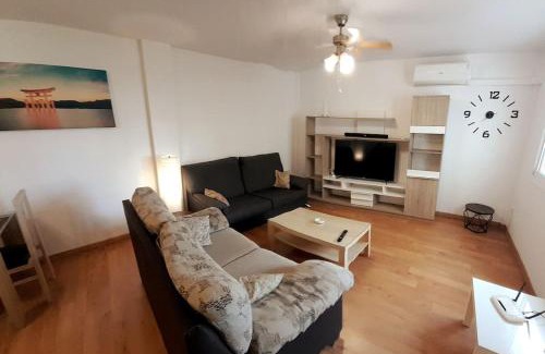 La Linea de la Concepcion Apartment | 3F, Aire Acondic, 80m2, 2 dormitorios, 4 huéspedes, WIFI GRATIS