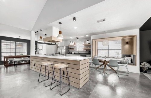 Mission Bend House | 3kings new custom design spacious clean