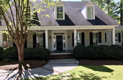 Martinez House | 3miles to Masters!