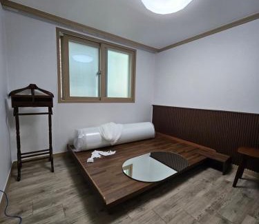 Jung-gu Apartment | 3mins to Seongsimdang