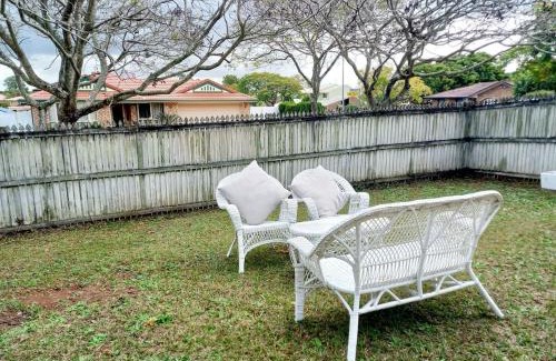 Runcorn House | 3mins walk to shopping centre city bus airport train station