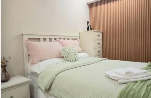 Runcorn House | 3mins walk to shopping centre city bus airport train station