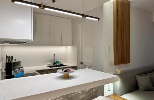 Highway Hills Apartment | 3O2S by Nagomi Living - Mandaluyong, the heart of Metro Manila