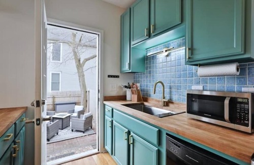 Italian Village House | 3rd Ave Cottage - Close to Short North & Downtown