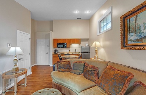 Nashville Condo | 3rd Floor Front Side Corner Penthouse Suite - 301 by Grand Wood Suites