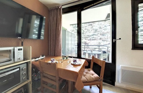 Reberty Apartment | 3rd floor, tv, ski locker, 17m², Les Menuires