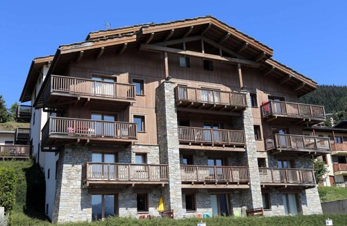 Aussois Apartment | 3rd floor, view open, balcony, tv, ski locker, 50m², Aussois