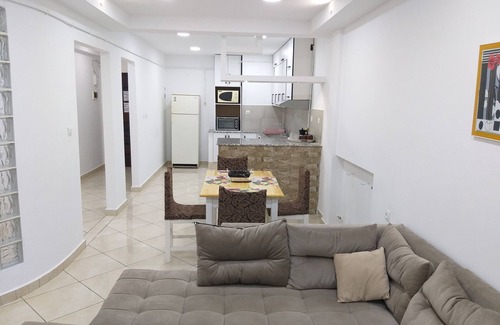 Akid Lotfi Apartment | (4-1) CLEANLINESS - CONVENIENCE - SAFETY - PEACE AND QUIET