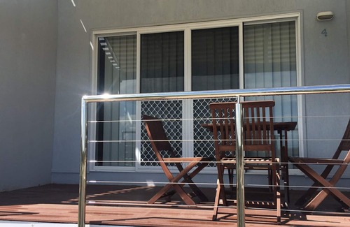Rainbow Beach Apartment | 4/42 Manooka Drive - Rainbow Beach. Stunning Panoramic Views and Swimming Pool