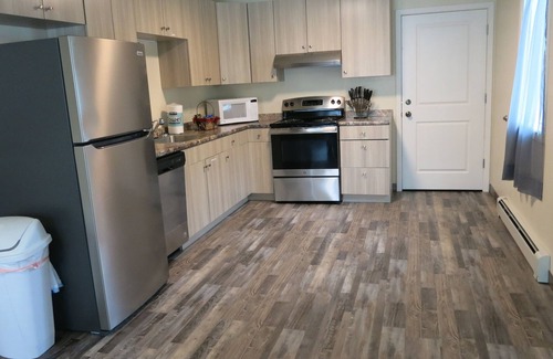 Moose Creek Apartment | 4 Bdr/2 Bath-Interior Alaska-Moose Creek , North Pole. Minutes from Eielson AFB