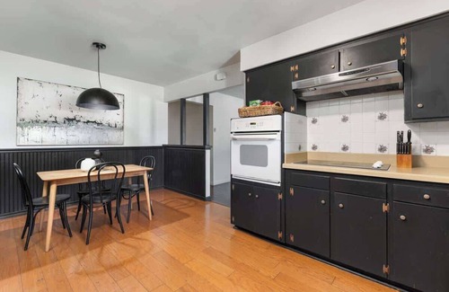 Raisin House | 4 BDR Fresno Darling near Save Mart Center