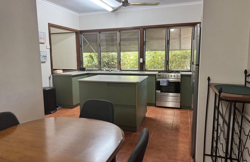 Cable Beach House | 4 Bed 2 Bath House with Pool Town Beach Broome