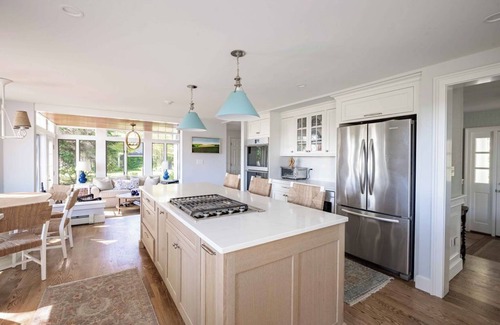 Kennebunk House | 4-bed 3.5-Bath Upscale Home Walk to Mother’s and Gooch’s Beach!