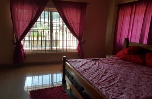 Aiyimensa House | 4 bed 4 bath house with beautiful mountain view!